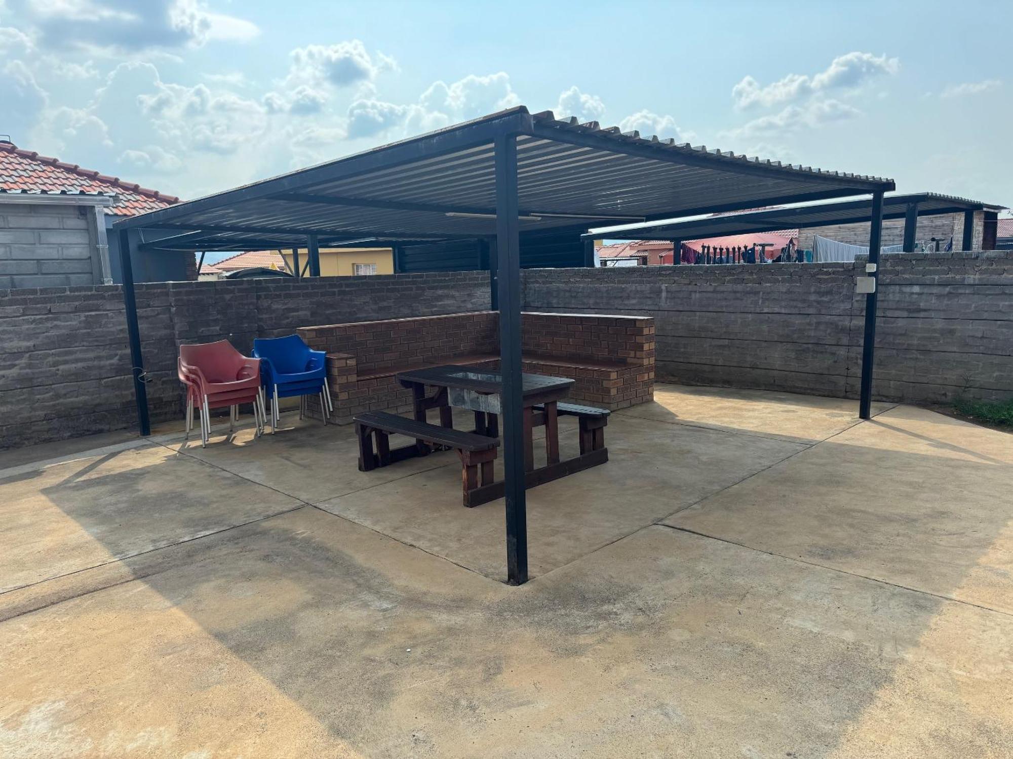 Rhino House With 3 Bedrooms Next To Pilanesberg And Sun City Mogwase Ngoại thất bức ảnh